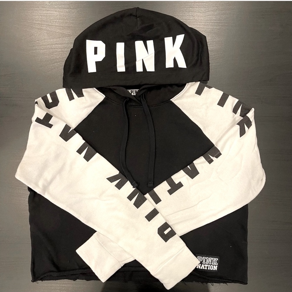 Victoria’s Secret Pink Nation Cropped Fleece Hoodie (Black/White - Size Small)